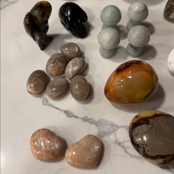 Assorted Crystal and Stone Collection - Picture 2 of 5